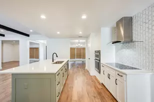 501 N Havenwood Ln, Fort Worth, TX 76112 - Photo 14