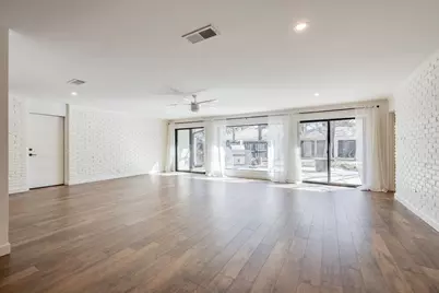 501 N Havenwood Lane, Fort Worth, TX 76112 - Photo 20