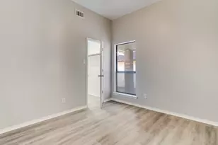 1625 Woodhall Way, Fort Worth, TX 76134 - Photo 12