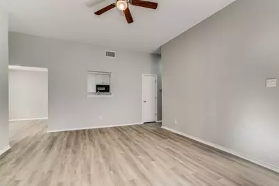 1625 Woodhall Way, Fort Worth, TX 76134 - Photo 6