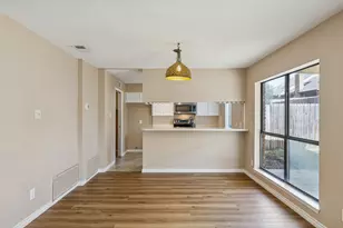 3006 Carolyn Ct, Bedford, TX 76021 - Photo 10