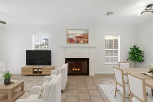 1007 N 30th St, Waco, TX 76707 - Photo 2