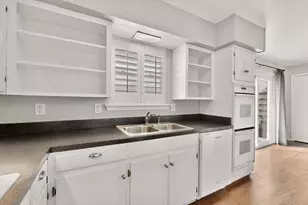 5843 E University Blvd, Dallas, TX 75206 - Photo 16