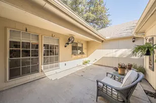 6016 Timber Creek Ln, Dallas, TX 75248 - Photo 34