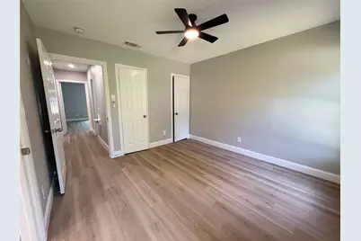 1715 Alaska Avenue, Dallas, TX 75216 - Photo 12