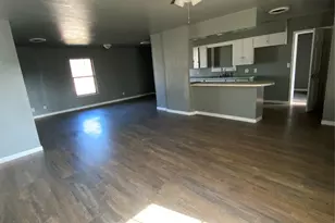 908 Circle Dr, Bowie, TX 76230 - Photo 6