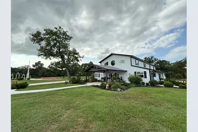 601 N Shipp Street, Madisonville, TX 77864 - Photo 4