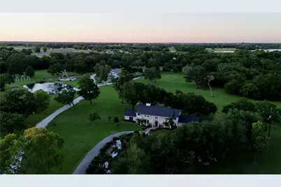 601 N Shipp Street, Madisonville, TX 77864 - Photo 38