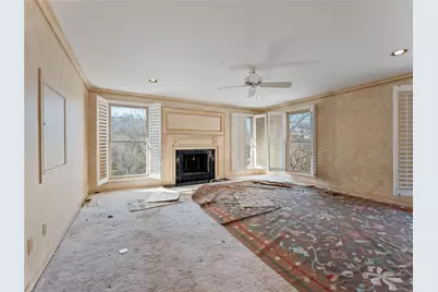 1809 Burton Hill Road, Fort Worth, TX 76107 - Photo 12