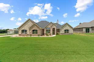 1030 Alex Dr, Springtown, TX 76082 - Photo 1
