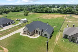 1030 Alex Dr, Springtown, TX 76082 - Photo 1