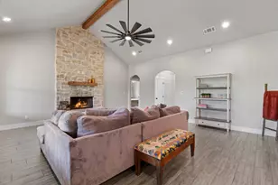 1030 Alex Dr, Springtown, TX 76082 - Photo 10