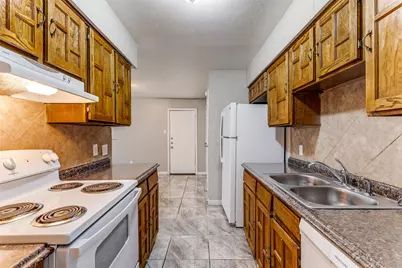 7100 Winchester Road, North Richland Hills, TX 76182 - Photo 8