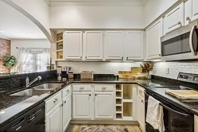 4102 Buena Vista Street #1, Dallas, TX 75204 - Photo 14