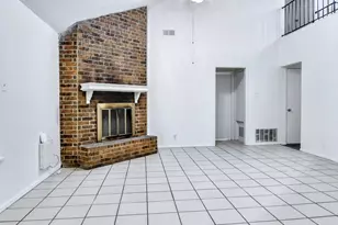 1705 La Salle Dr, Sherman, TX 75090 - Photo 4