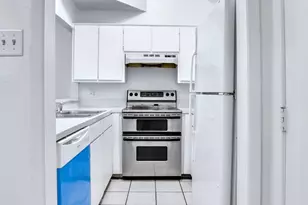 1705 La Salle Dr, Sherman, TX 75090 - Photo 6