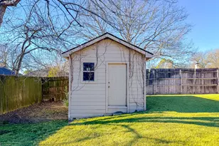 2013 Glenwood Cir, Corsicana, TX 75110 - Photo 34