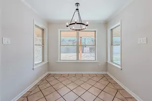 2013 Glenwood Cir, Corsicana, TX 75110 - Photo 10