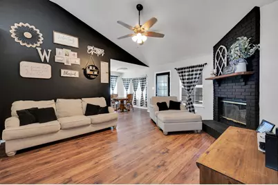 1003 Short Line Boulevard, Midlothian, TX 76065 - Photo 2