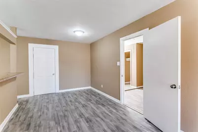 [Address not provided], Arlington, TX 76014 - Photo 8