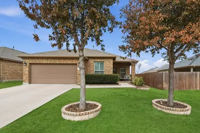 448 Spring Drive, Saginaw, TX 76131 - Photo 2