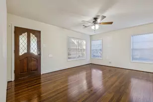 6341 Sudbury Dr, Dallas, TX 75214 - Photo 2