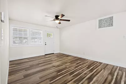 712 Pine Street, Hurst, TX 76053 - Photo 4