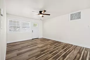 712 Pine St, Hurst, TX 76053 - Photo 4