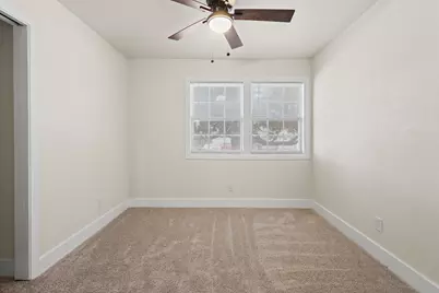 712 Pine Street, Hurst, TX 76053 - Photo 8