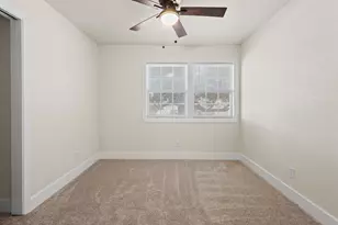 712 Pine St, Hurst, TX 76053 - Photo 8