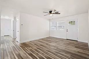 712 Pine St, Hurst, TX 76053 - Photo 2