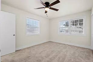 712 Pine St, Hurst, TX 76053 - Photo 10