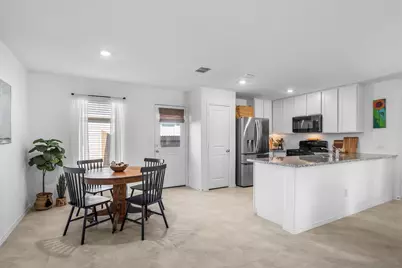 11850 Gabbro Drive, Justin, TX 76247 - Photo 8