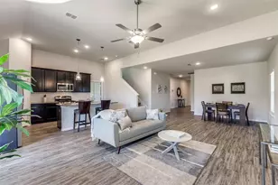 2421 Jeans Mill Dr, McKinney, TX 75071 - Photo 2