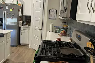 8404 Radiant St, Garland, TX 75043 - Photo 10