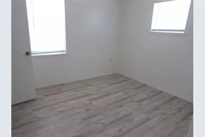 1210 Winkler Street, Ennis, TX 75119 - Photo 10