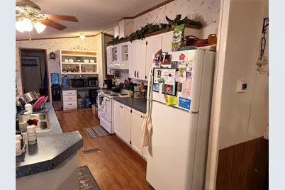 383 Randall Ave, Jefferson, TX 75657 - Photo 6