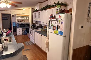 383 Randall Ave, Jefferson, TX 75657 - Photo 6