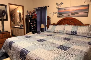 383 Randall Ave, Jefferson, TX 75657 - Photo 12