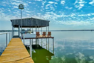 218 N Broadway Rd, Azle, TX 76020 - Photo 2