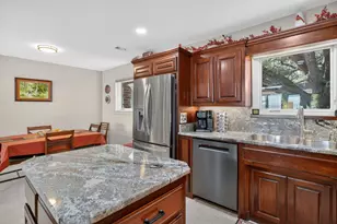 218 N Broadway Rd, Azle, TX 76020 - Photo 24