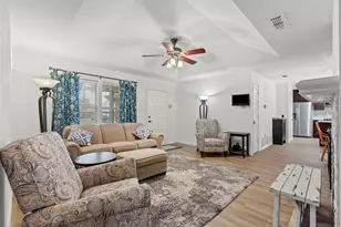 9013 Topperwind Ct, Fort Worth, TX 76134 - Photo 10