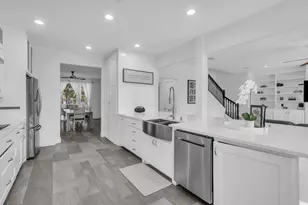 100 Oakview Dr, Hudson Oaks, TX 76087 - Photo 14