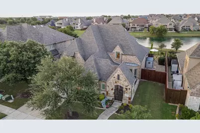 3329 Lochside, The Colony, TX 75056 - Photo 2
