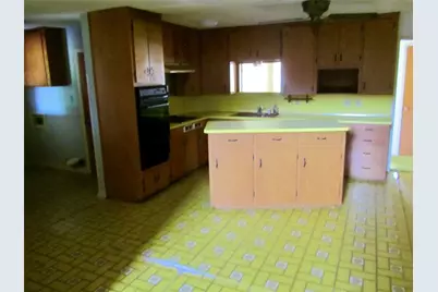 1307 Sycamore Street, Breckenridge, TX 76424 - Photo 10
