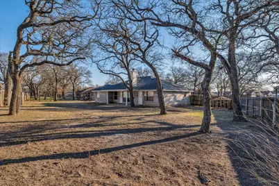 4339 Blackwell Street, Bellmead, TX 76705 - Photo 32