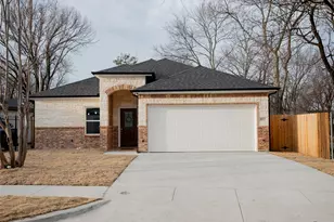1527 Caldwell Ave, Dallas, TX 75223 - Photo 2