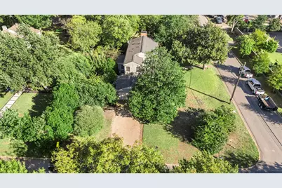 6902 Robin Road, Dallas, TX 75209 - Photo 36