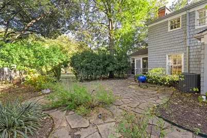 6902 Robin Road, Dallas, TX 75209 - Photo 30