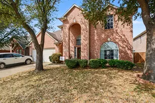 232 Patricia Ln, Highland Village, TX 75077 - Photo 2